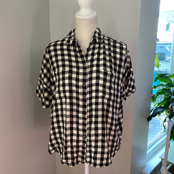 Madewell S/S Black Gingham Button Down Shirt - Picture 2 of 6